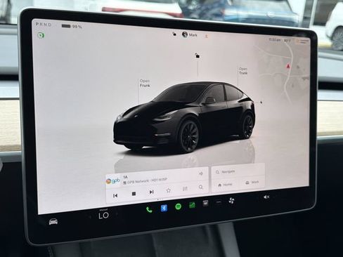 Used 2023 Tesla Model Y AWD image 15