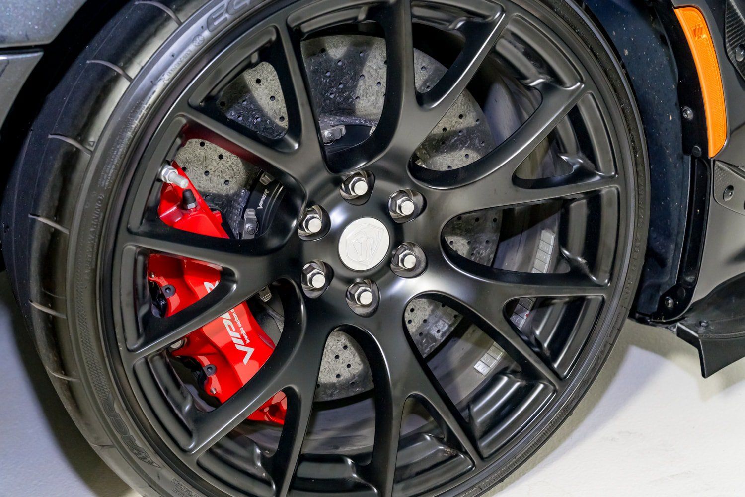 Used 2016 Dodge Viper GTC w/ ACR Package RWD image 31