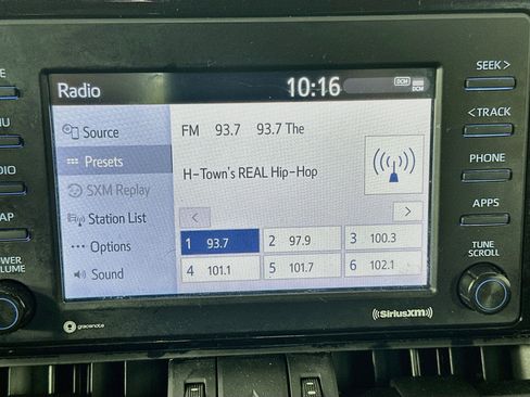 Used 2022 Toyota RAV4 XLE Premium FWD image 21
