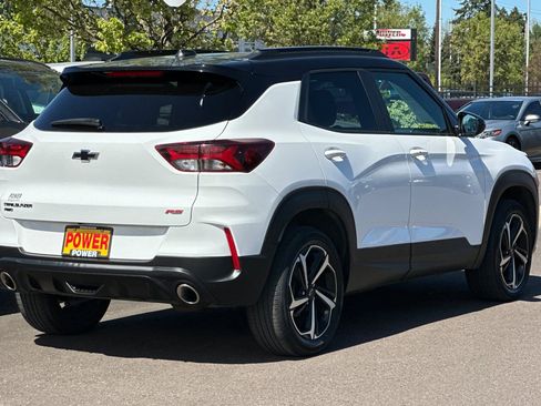 Used 2023 Chevrolet TrailBlazer RS AWD/4WD image 4