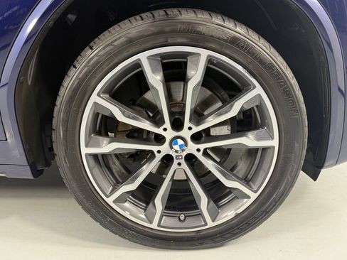 Used 2024 BMW X4 xDrive30i w/ Premium Package AWD/4WD image 9