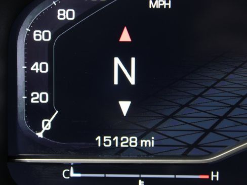 Used 2024 GMC Sierra 2500 Denali w/ Technology Package image 12