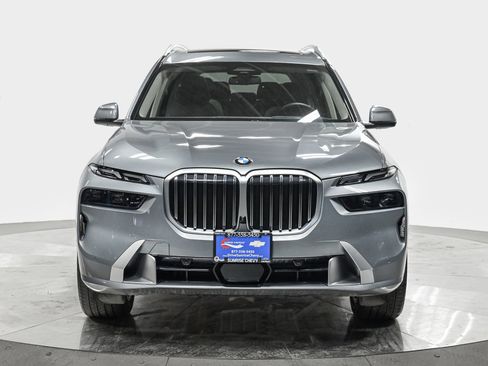 Used 2026 BMW X7 xDrive40i AWD/4WD image 10