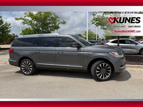 Used 2021 Lincoln Navigator L Reserve AWD/4WD image 5
