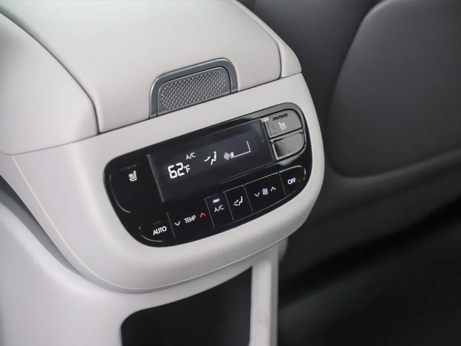 New 2026 Hyundai Ioniq 9 SEL AWD/4WD image 25