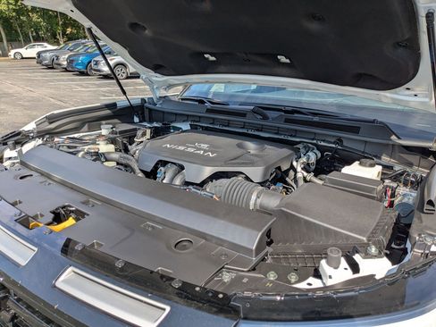 New 2025 Nissan Armada PRO-4X w/ Pro-4X Premium Package image 17