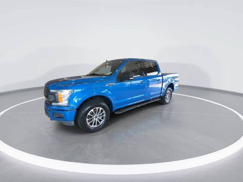 Used 2020 Ford F150 XLT w/ Equipment Group 302A Luxury AWD/4WD image 4