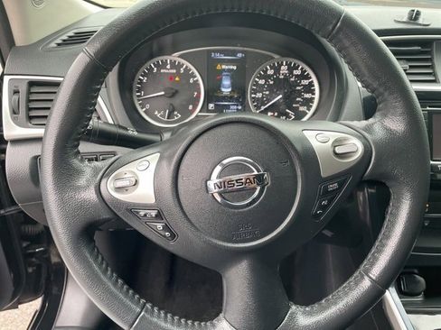 Used 2017 Nissan Sentra SR Turbo w/ SR Midnight Edition image 19