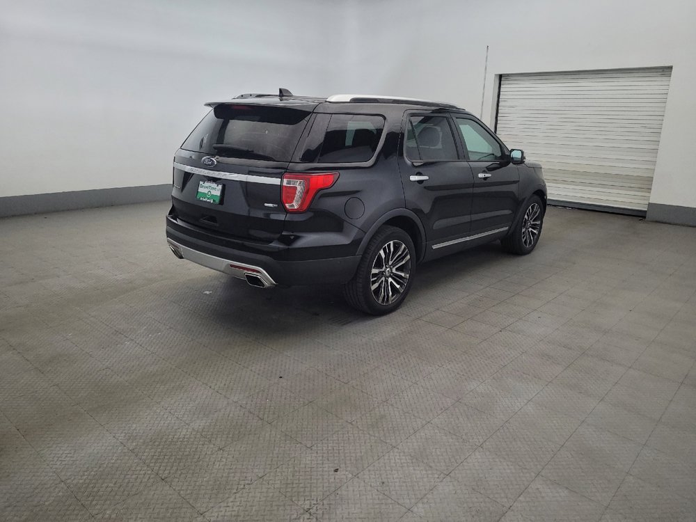 Used 2017 Ford Explorer Platinum AWD/4WD image 9