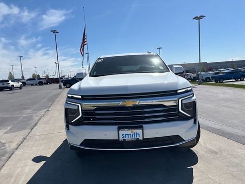 Certified 2025 Chevrolet Tahoe LT AWD/4WD image 8