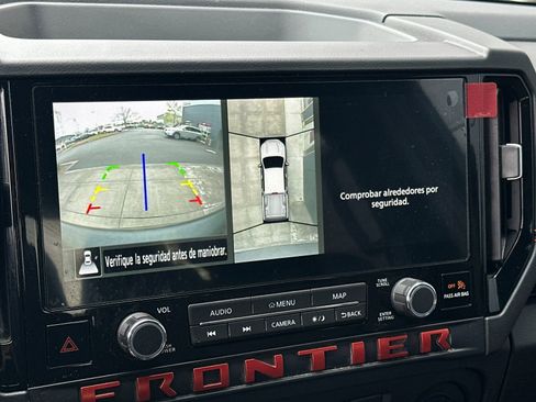Used 2025 Nissan Frontier PRO-4X w/ Pro Premium Package AWD/4WD image 18