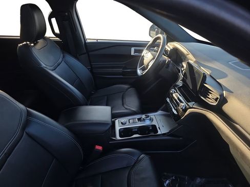 Used 2023 Ford Explorer ST w/ Equipment Group 401A image 17