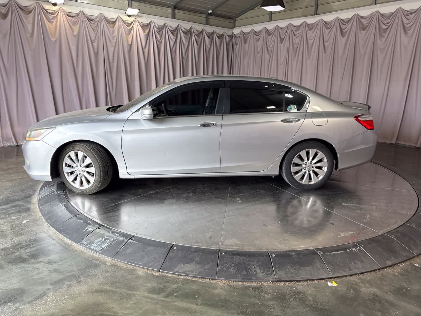 Used 2013 Honda Accord EX-L image 6