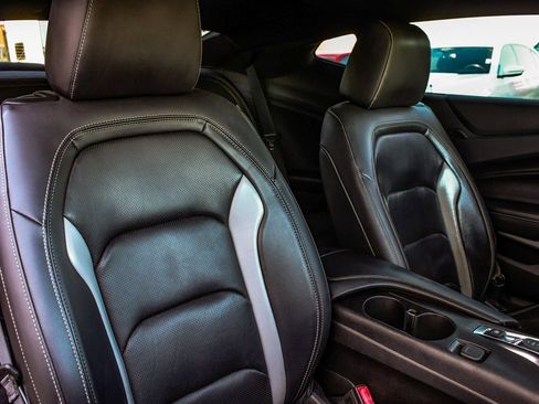 Used 2019 Chevrolet Camaro LT w/ RS Package image 34