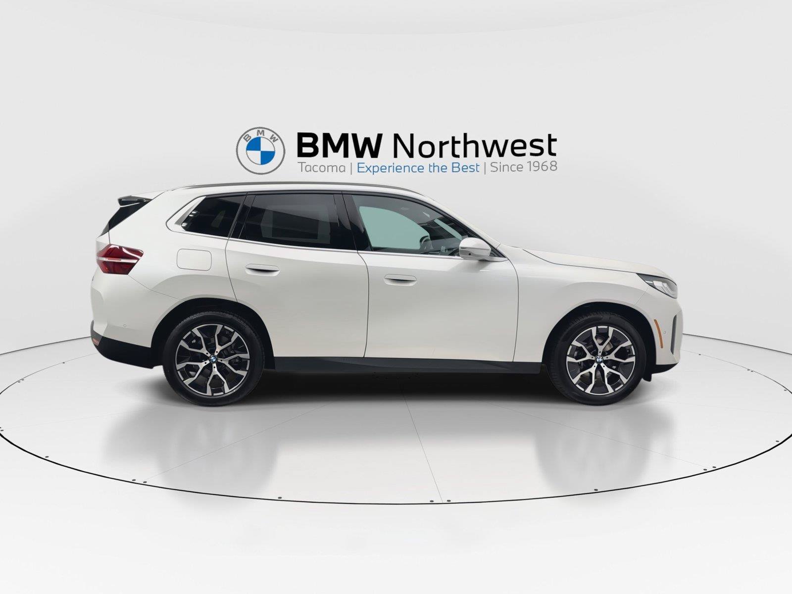 New 2026 BMW X3 xDrive30i w/ Premium Package AWD/4WD image 5