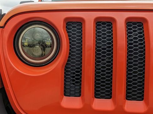 Used 2018 Jeep Wrangler Unlimited Sport S AWD/4WD image 11