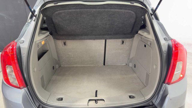 Used 2015 Buick Encore Convenience FWD image 28