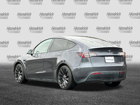 Used 2022 Tesla Model Y Performance image 7