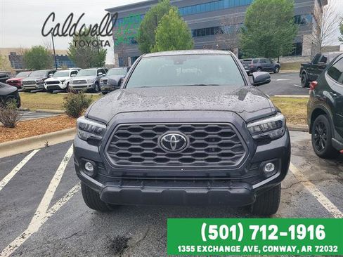 Certified 2023 Toyota Tacoma TRD Off-Road image 2