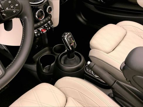 Used 2023 MINI Cooper S w/ Signature Upholstery Package FWD image 22