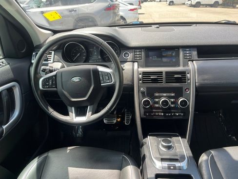 Used 2018 Land Rover Discovery Sport HSE AWD/4WD image 23