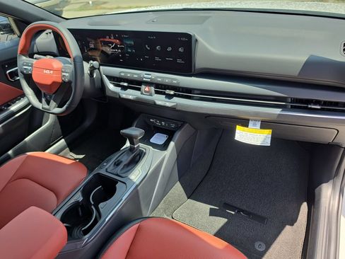 New 2026 Kia K4 GT-Line FWD image 10