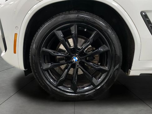 Used 2025 BMW X4 xDrive30i w/ Premium Package AWD/4WD image 12