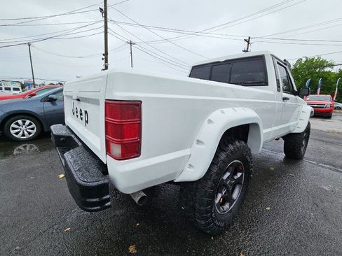 Used 1992 Jeep Comanche 4x4 image 6
