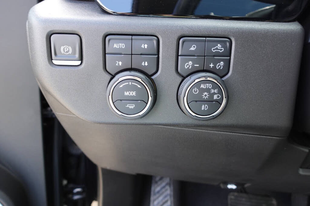 Used 2022 Chevrolet Silverado 1500 LT Trail Boss w/ LT Trail Boss Premium Package AWD/4WD image 66