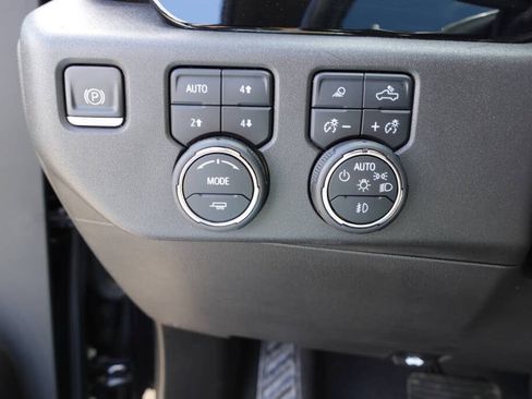 Used 2022 Chevrolet Silverado 1500 LT Trail Boss w/ LT Trail Boss Premium Package AWD/4WD image 66
