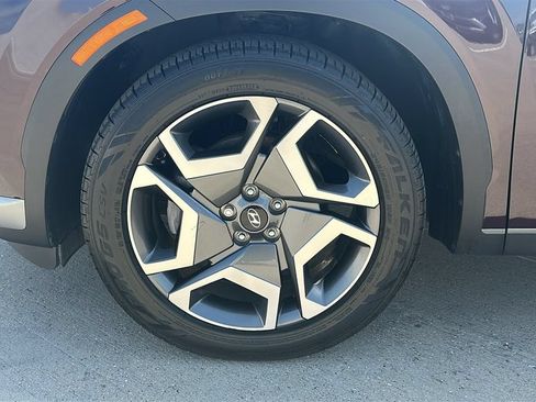 Used 2024 Hyundai Palisade Limited FWD image 7