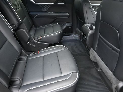 New 2026 GMC Acadia Denali w/ Super Cruise Package image 8