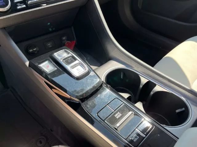 Used 2023 Hyundai Sonata SEL FWD image 32