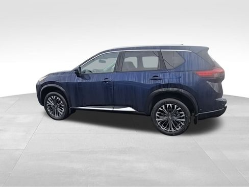 New 2026 Nissan Rogue Platinum image 5