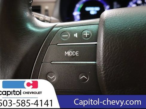 Used 2010 Lexus HS 250h w/ Preferred Accessory Package FWD image 16