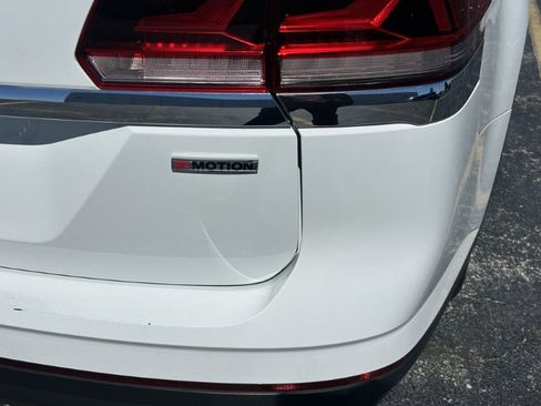 Used 2022 Volkswagen Atlas SE AWD/4WD image 14