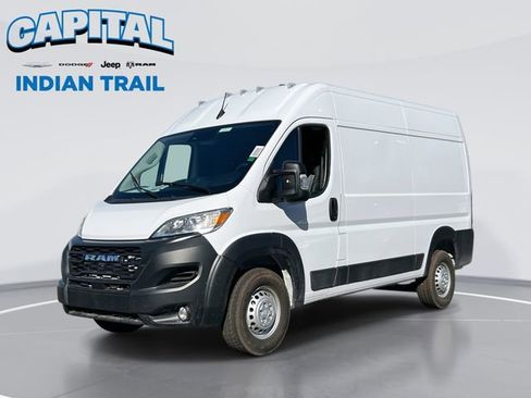 New 2026 RAM ProMaster 2500 w/ Convenience Group image 1