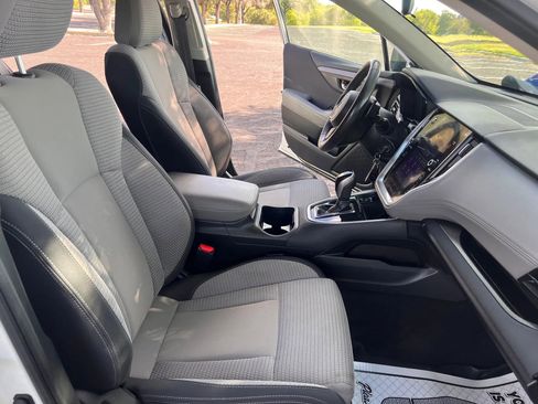 Used 2022 Subaru Outback Premium image 18