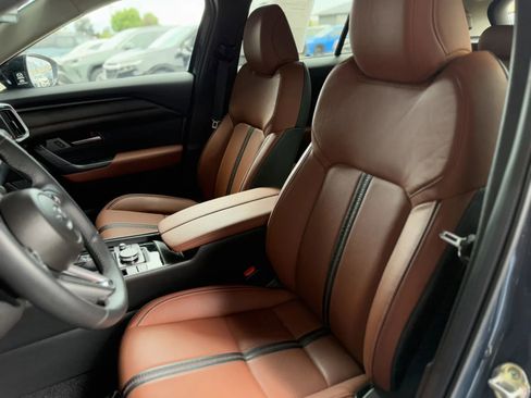 Used 2024 MAZDA CX-50 Meridian Edition w/ Apex Package image 15