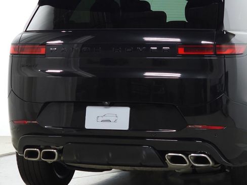 Certified 2025 Land Rover Range Rover Sport Autobiography AWD/4WD image 7
