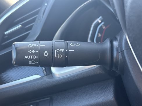 Used 2019 Honda Civic Sport image 24