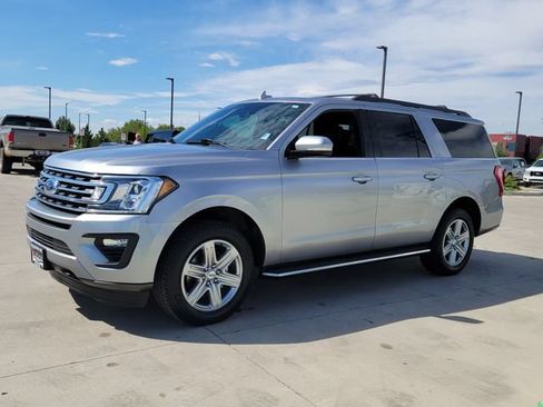 Used 2021 Ford Expedition Max XLT AWD/4WD image 4