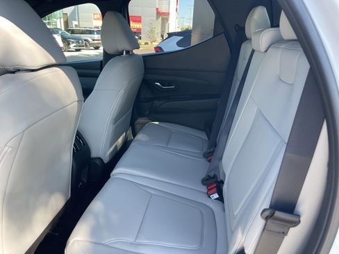 New 2026 Hyundai Santa Cruz SEL FWD image 13