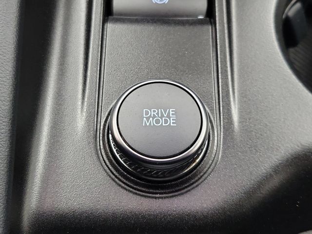 Used 2025 Ford Explorer ST-Line w/ ST-Line Street Pack AWD/4WD image 33