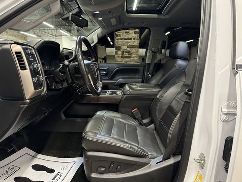 Used 2018 GMC Sierra 2500 Denali image 22