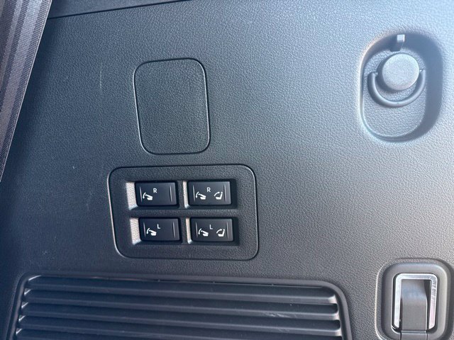 Used 2025 Nissan Armada Platinum AWD/4WD image 29