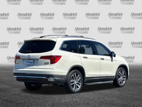 Used 2016 Honda Pilot Touring image 5