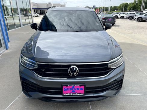 Used 2022 Volkswagen Tiguan SE R-Line AWD/4WD image 5