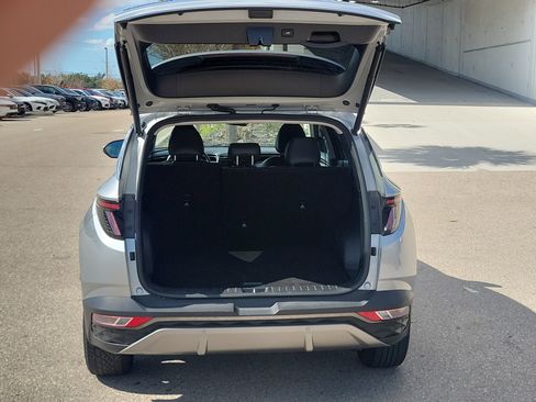 Used 2024 Hyundai Tucson Limited image 9