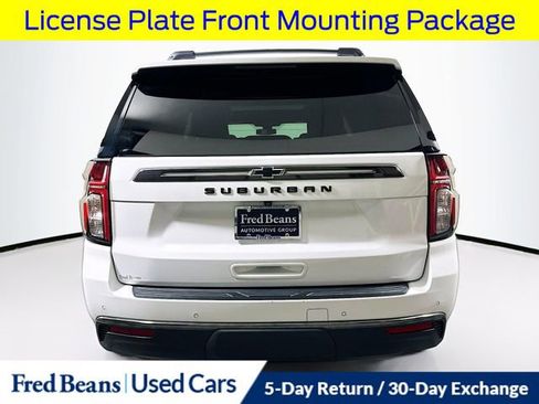 Used 2022 Chevrolet Suburban Z71 image 8